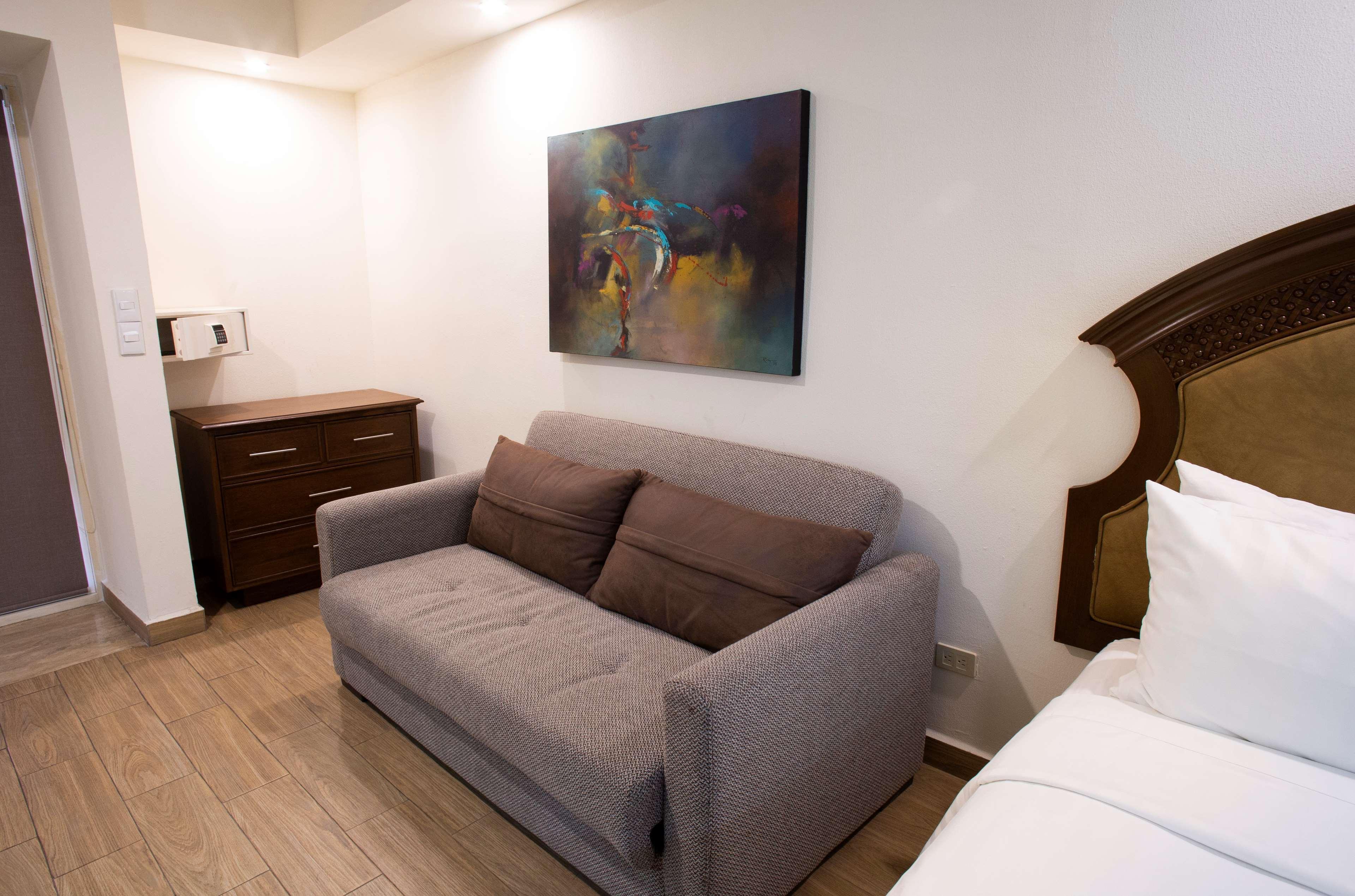 Best Western Plus Monterrey Colon מראה חיצוני תמונה