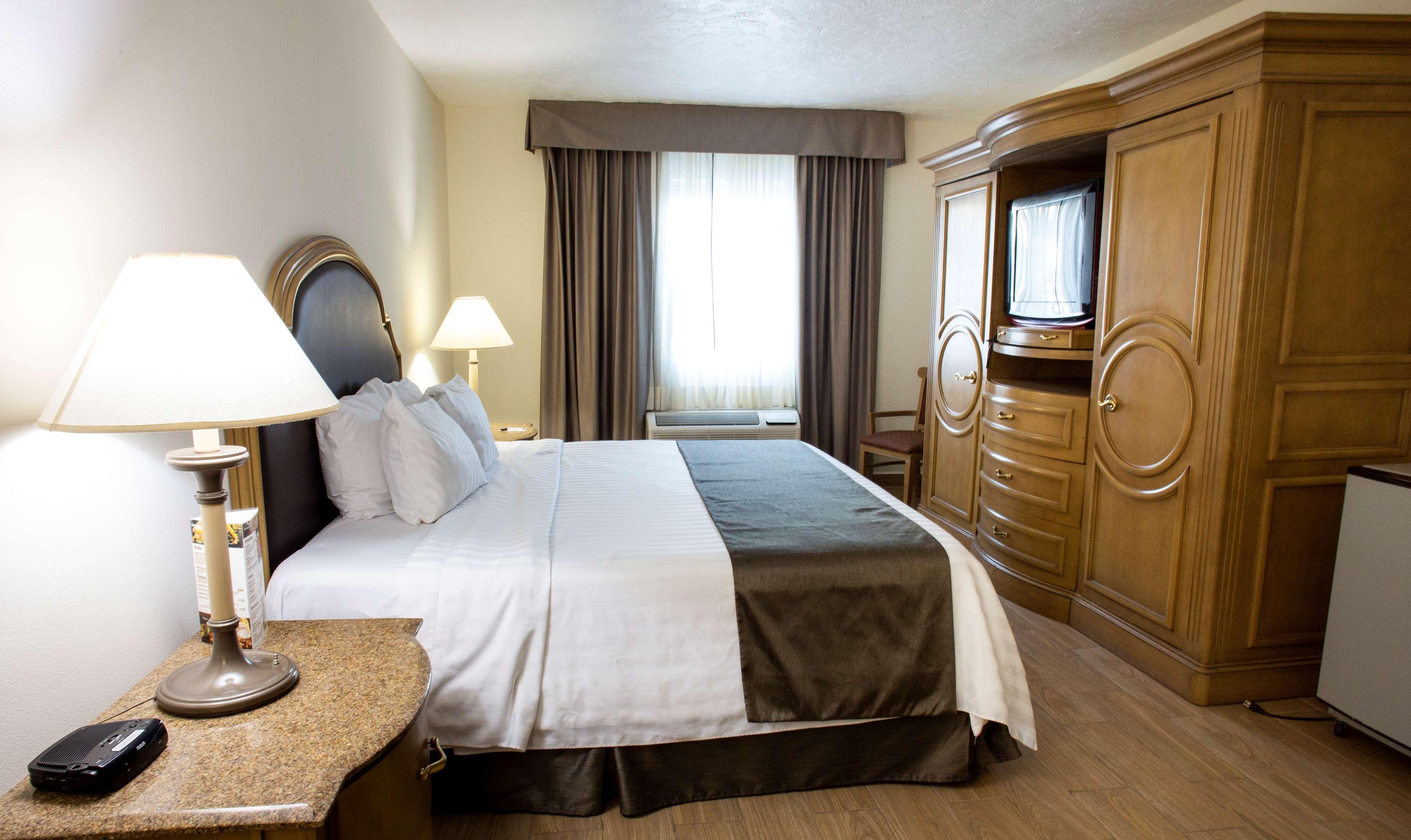 Best Western Plus Monterrey Colon מראה חיצוני תמונה