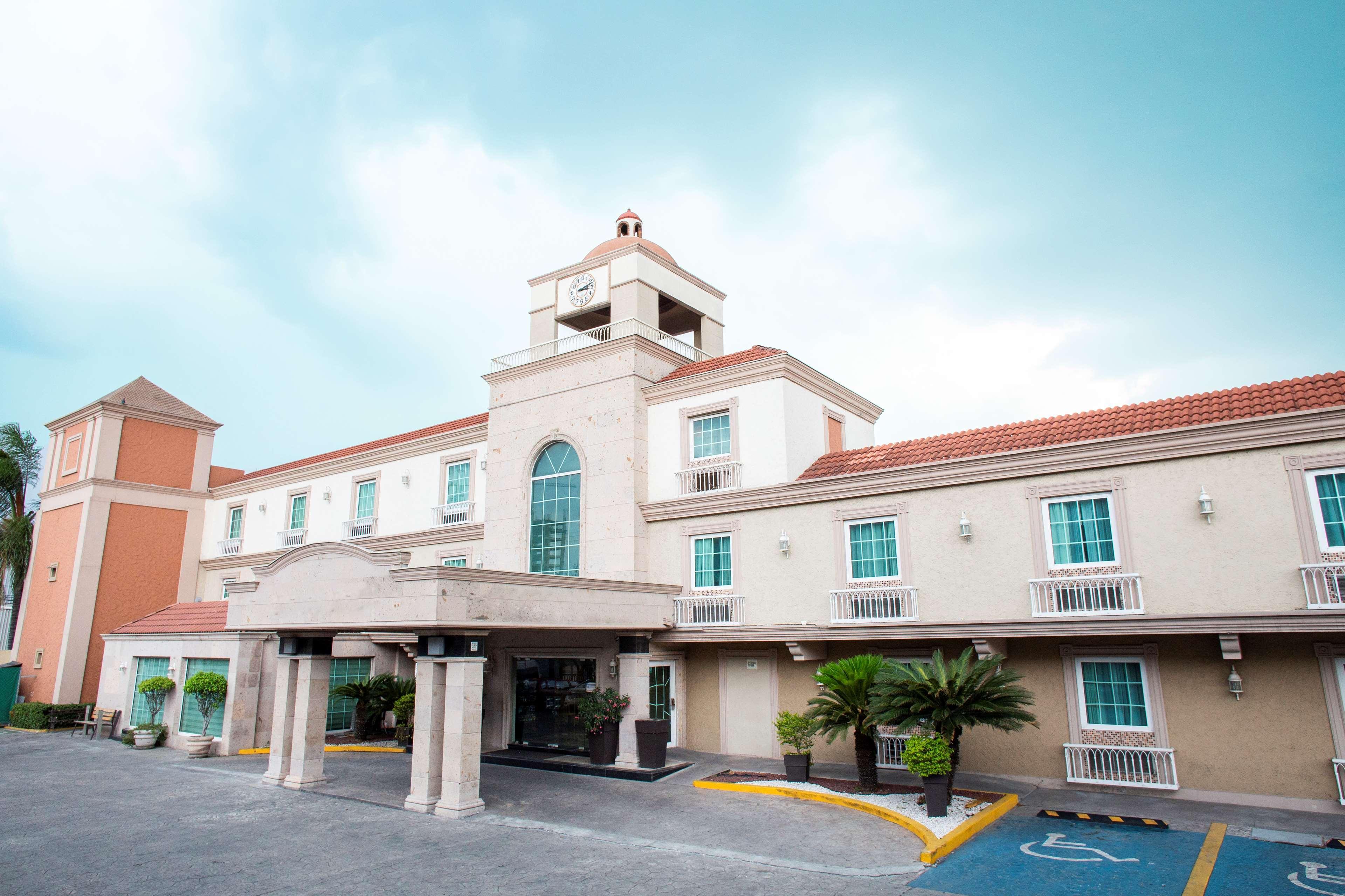 Best Western Plus Monterrey Colon מראה חיצוני תמונה