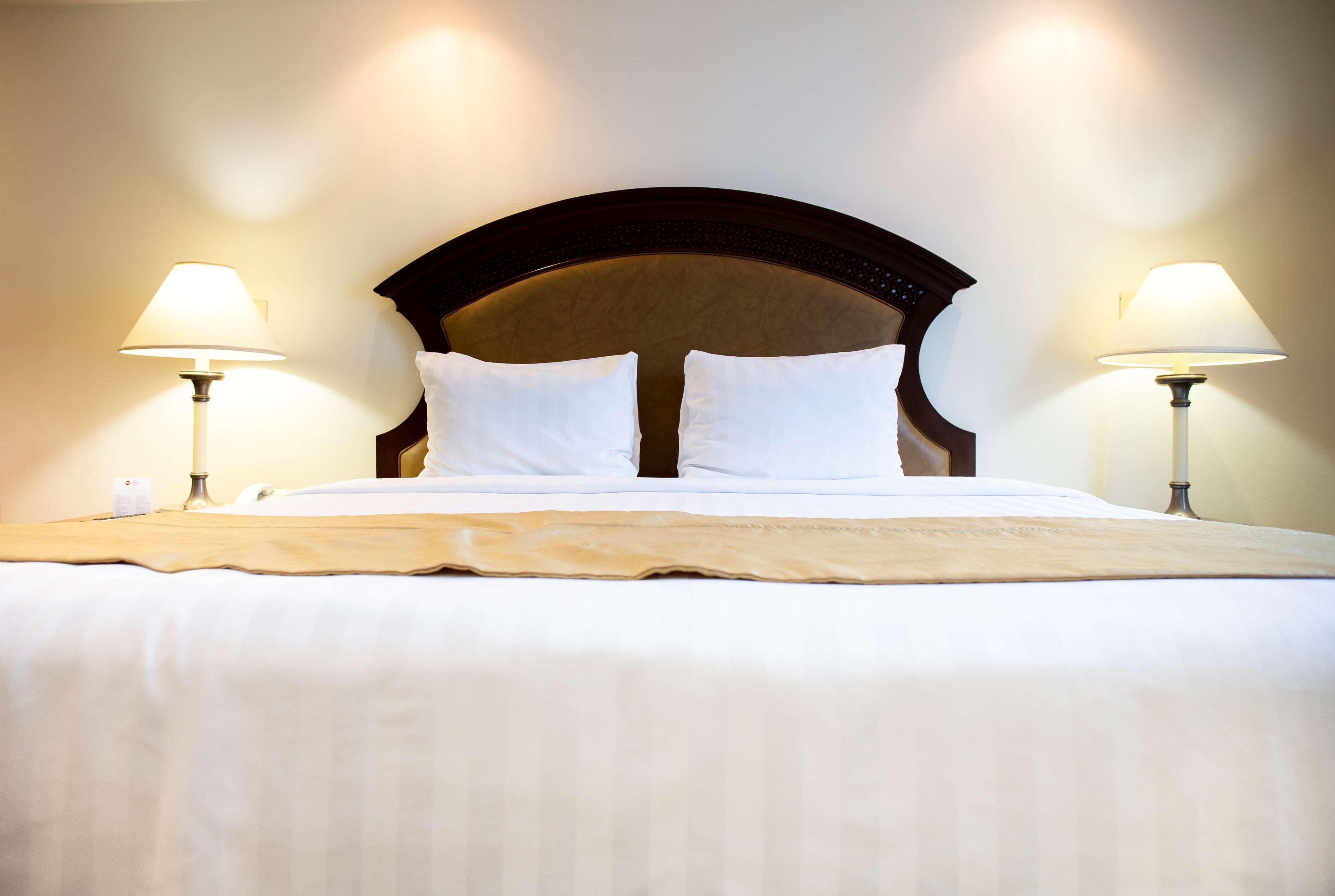 Best Western Plus Monterrey Colon מראה חיצוני תמונה