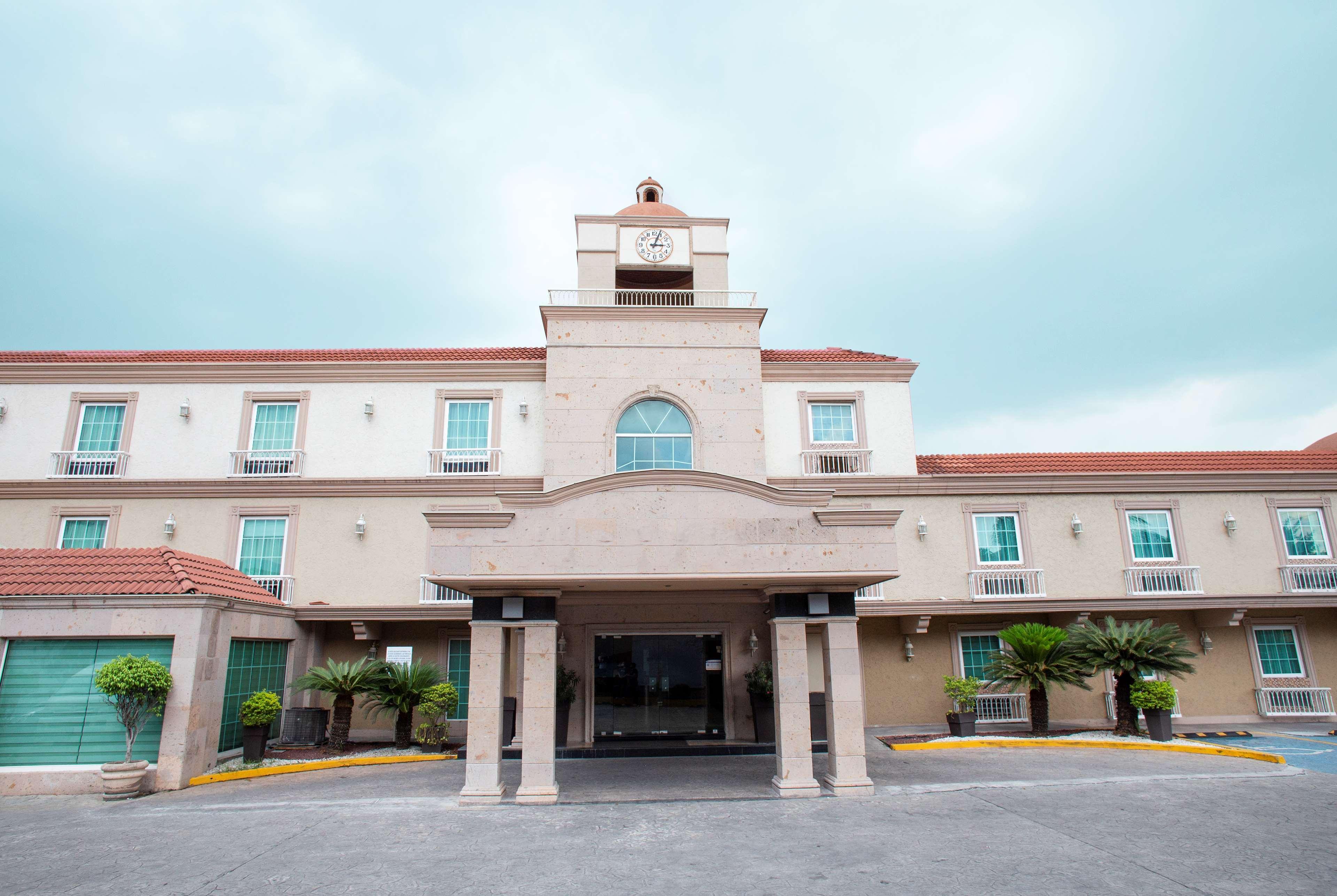Best Western Plus Monterrey Colon מראה חיצוני תמונה