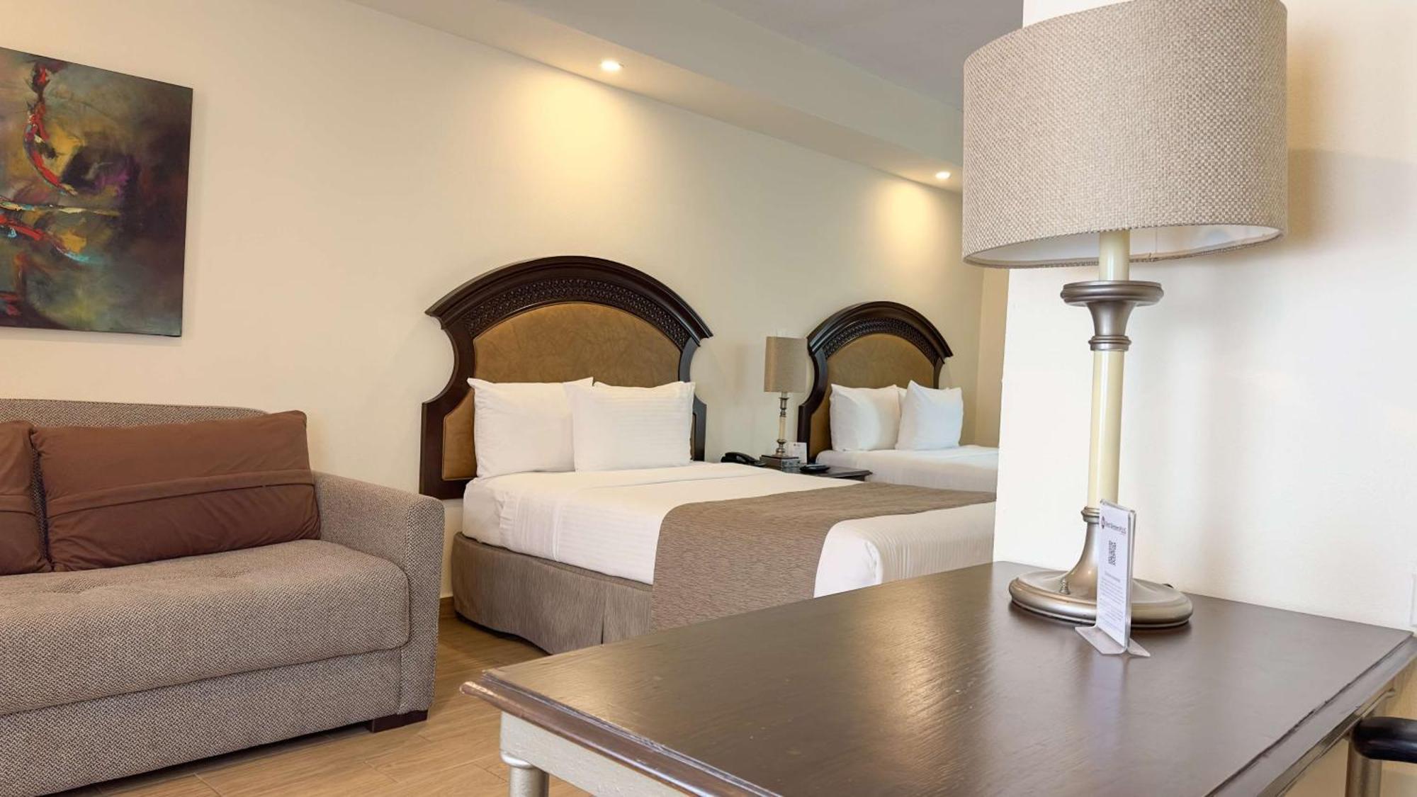 Best Western Plus Monterrey Colon מראה חיצוני תמונה