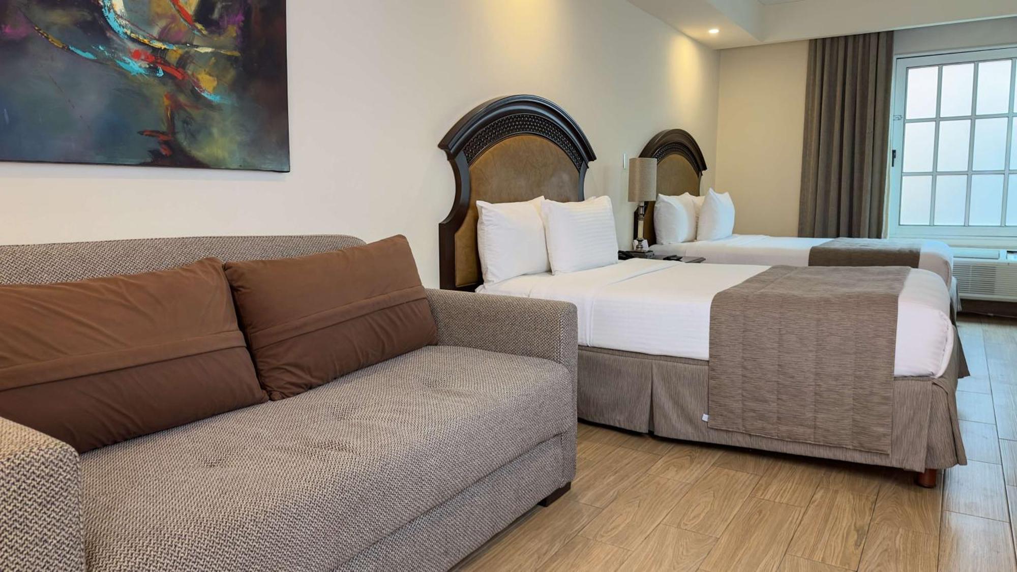 Best Western Plus Monterrey Colon מראה חיצוני תמונה