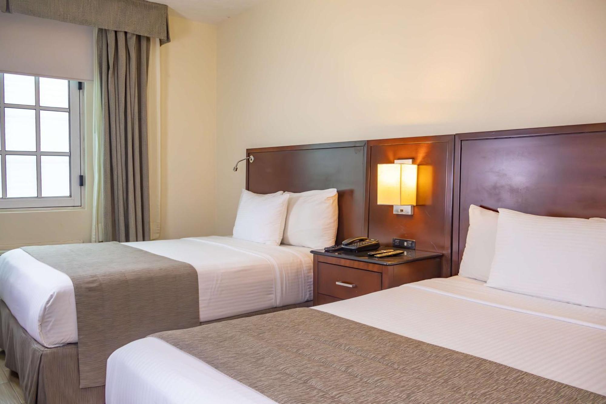 Best Western Plus Monterrey Colon מראה חיצוני תמונה