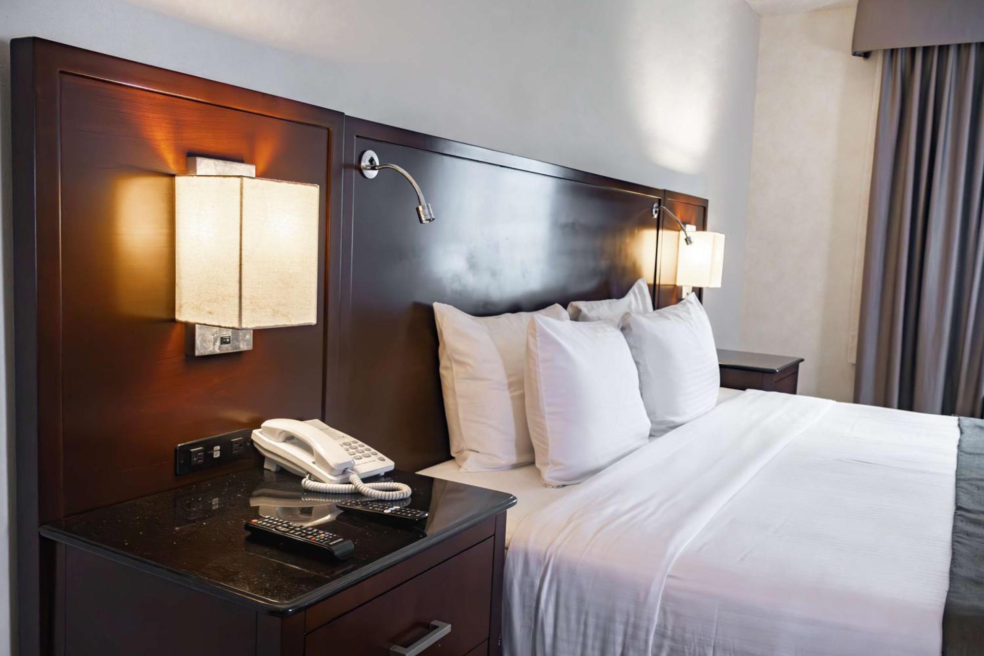 Best Western Plus Monterrey Colon מראה חיצוני תמונה